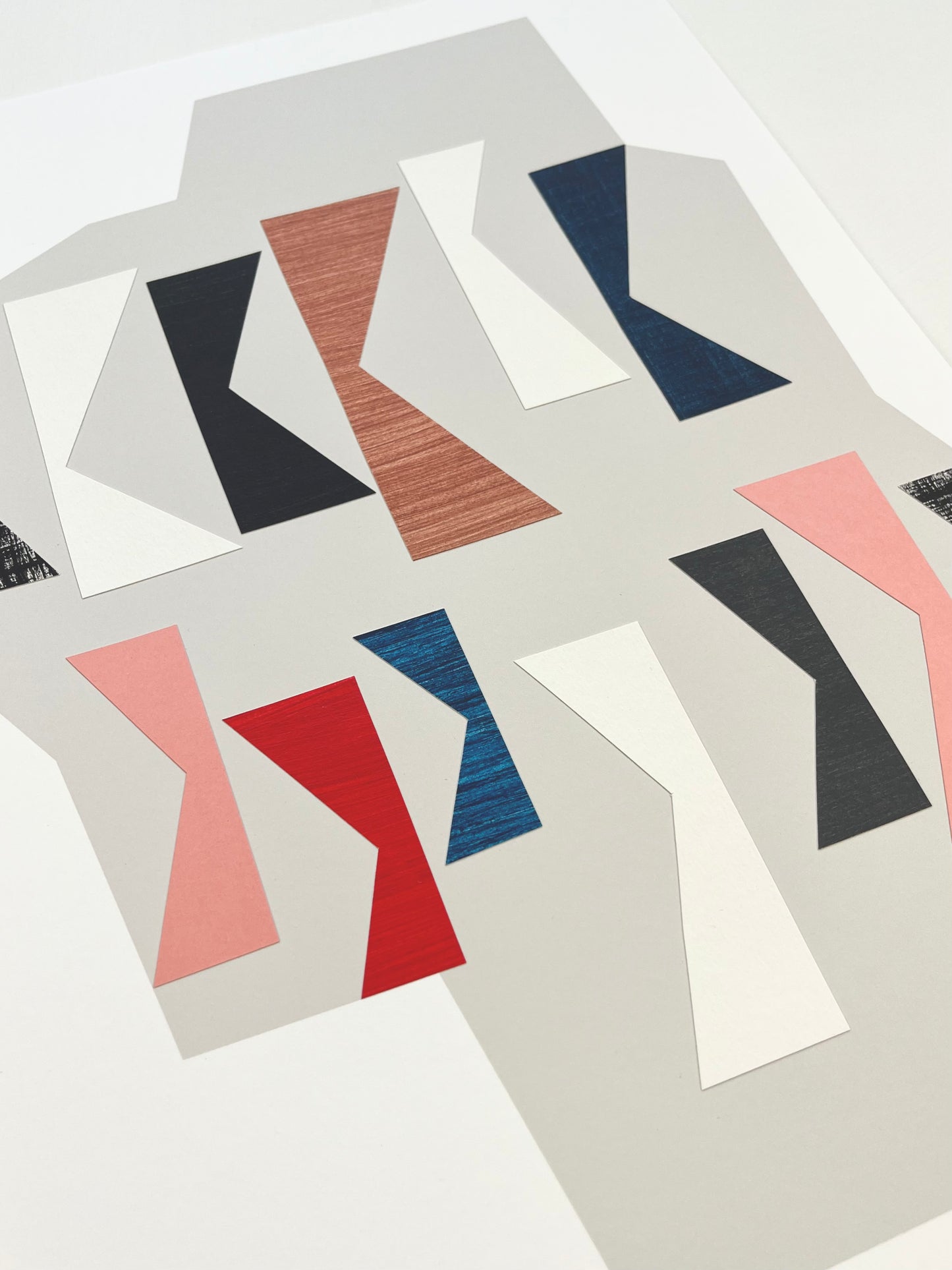 PAPER COLLAGE - VESSEL No1