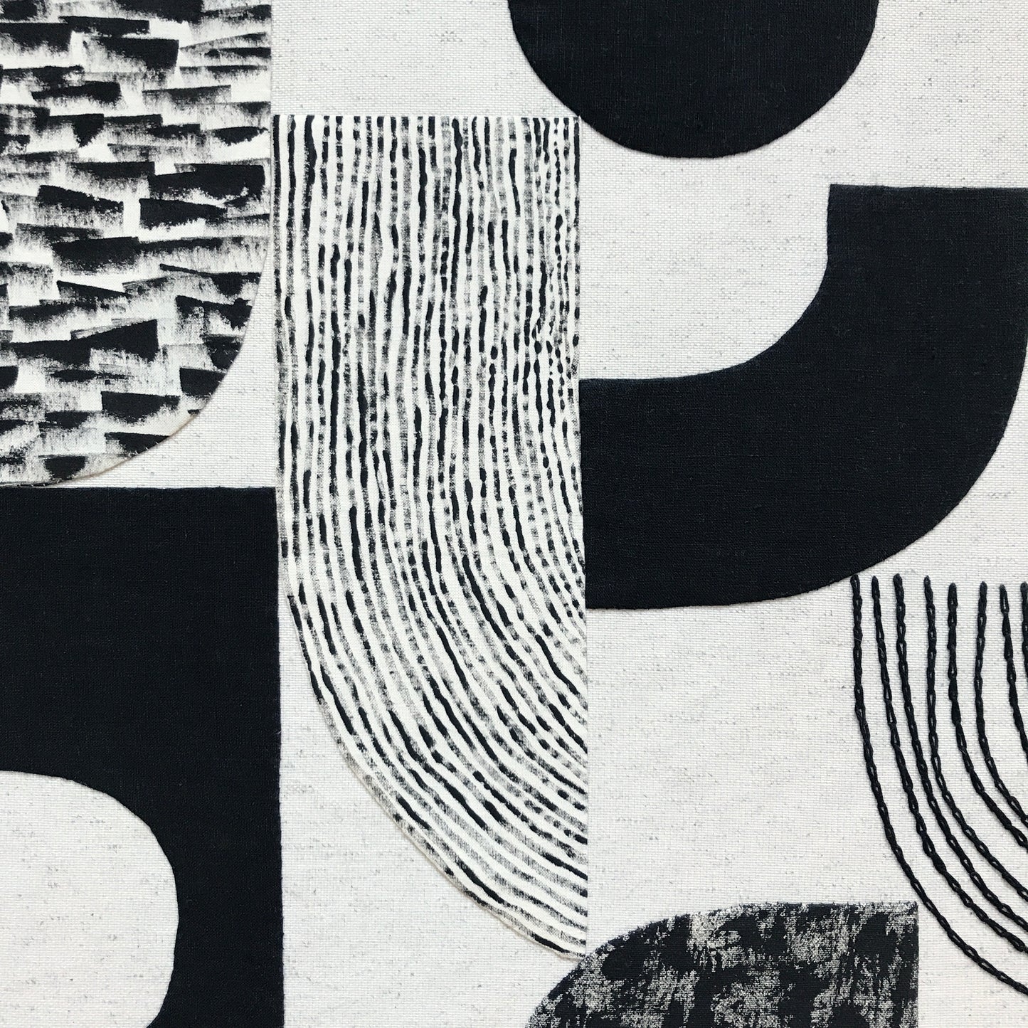 LINEN WALL PANEL - PENDULUM