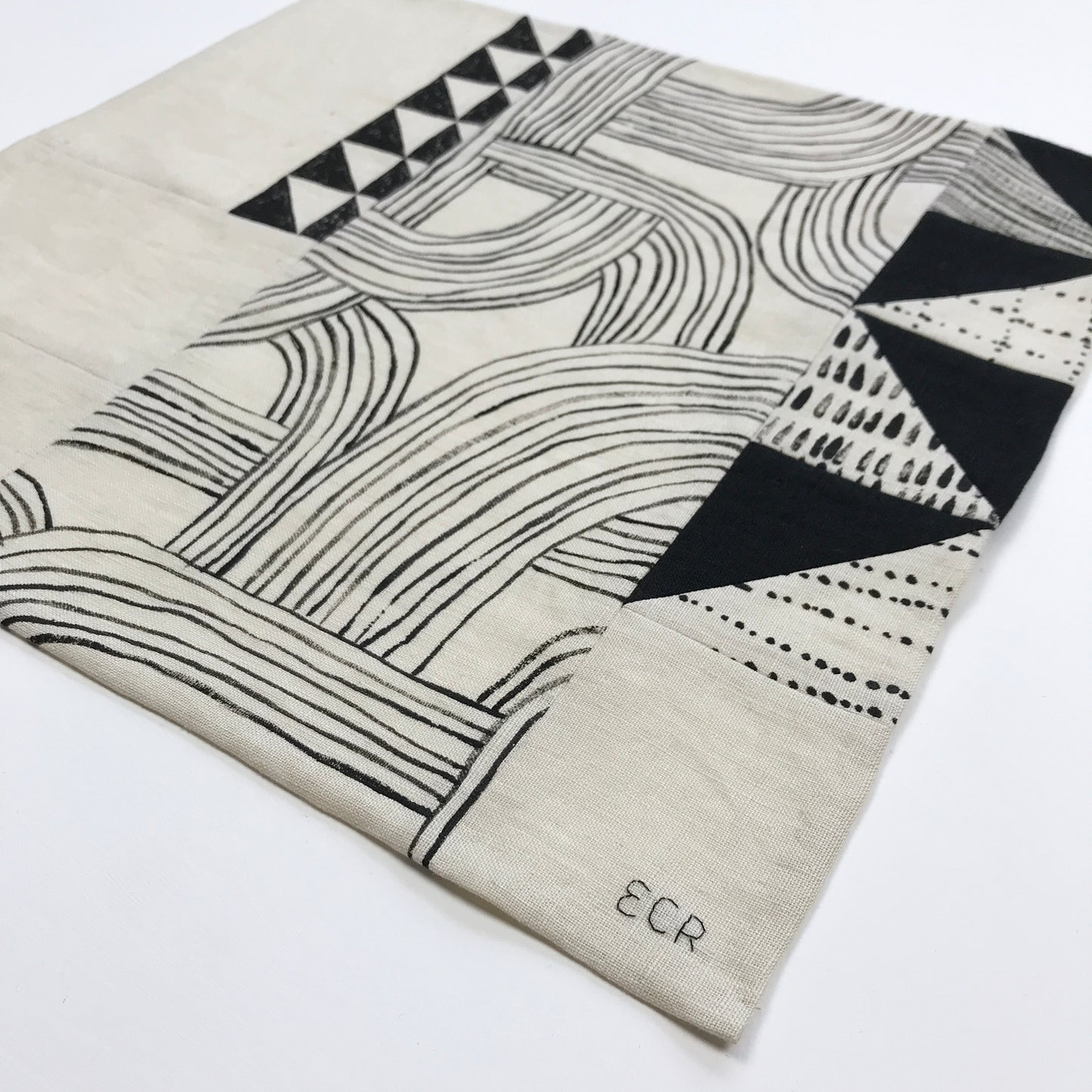 STITCHED TEXTILE - CURVES