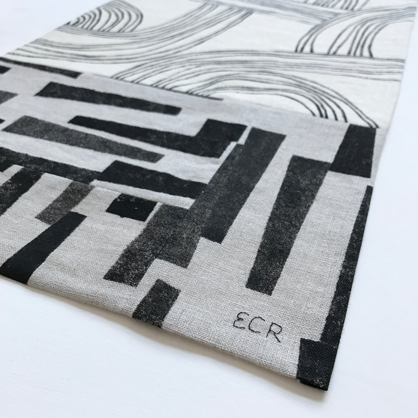 STITCHED TEXTILE - LOOSE LINES