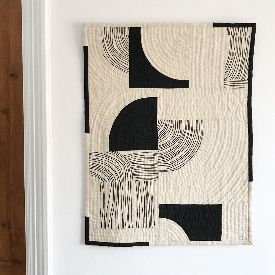 WALL QUILT MONOCHROME
